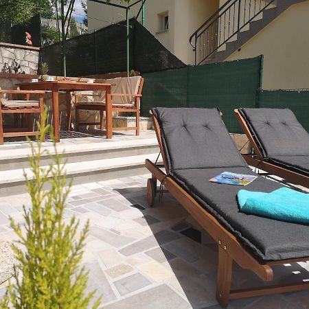 One Bedroom Guesthouse Tina Matulji Exterior foto